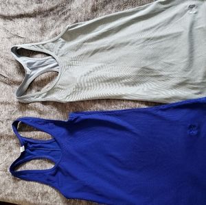 2 Under Armour womens tank tops size xs